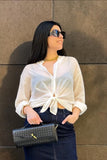 kikisix Camicia donna bianca  in mussola dettaglio crochee
