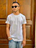 ko samui t-shirt uomo bianca con stampa scritta piccola laterale
