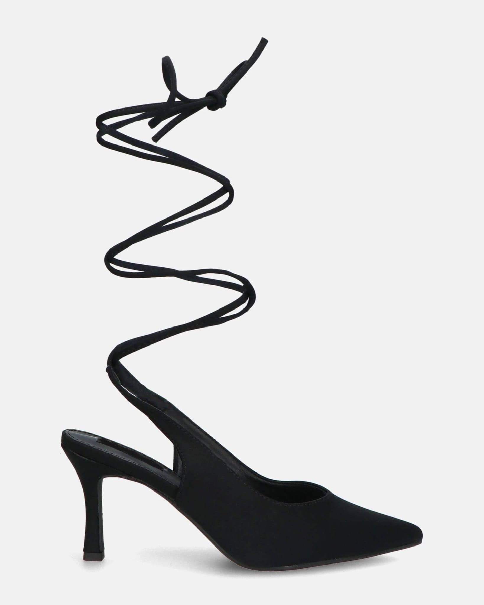 scarpa con tacco donna modello slingback nero con laccio alla caviglia