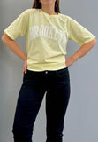 Vibes t-shirt donna gialla con stampa brooklyn