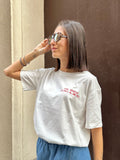 T-SHIRT DONNA BIANCA CON RICAMO ROSSO STAI SERENA LO DICI AL METEO