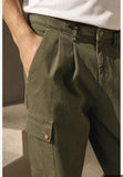 BL11 Bl11 uomo pantalone cargo verde, modello 05BL26526, colore verde, dettaglio prodotto — Immagine parzialmente generata o modificata con AI