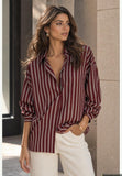 Kikisix Kikisix Donna Camicia over a righe mosto KXCM3518MOS, modello KXCM3518MOS, colore MOSTO, immagine principale — Immagine parzialmente generata o modificata con AI