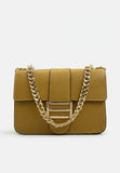 Borsa Pochette donna in pelle color senape con tracolla catena oro