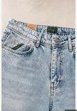 Pont Pont uomo jeans yellowstone cropped chiaro sporcato white, modello YELLOWSTONE-RATM51, colore CHIARO SPORCATO WHITE, dettaglio prodotto — Immagine parzialmente generata o modificata con AI