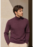 Seinse Seinse Uomo Lupetto MI3483SS melanzana, modello MI3483SS, colore MELANZANA, immagine principale — Immagine parzialmente generata o modificata con AI