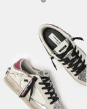 Crime London Sneakers donna bianca con glitter argento  e talloncino fucsia con catena